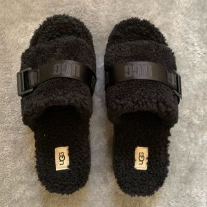 UGG Fluffita Slide